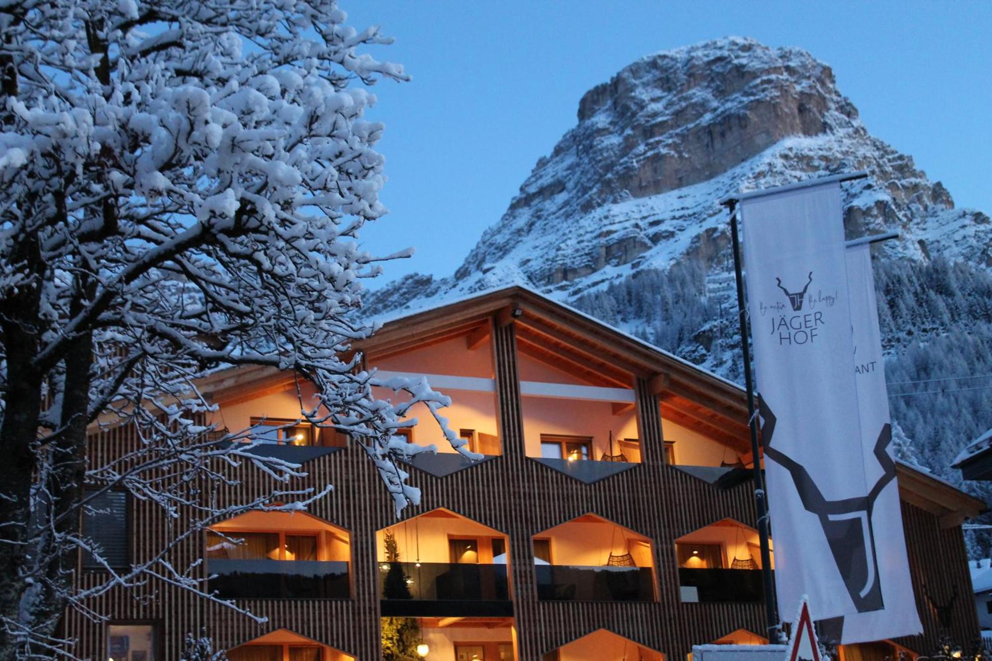 Hotel Jaegerhof Colfosco Kültér fotó