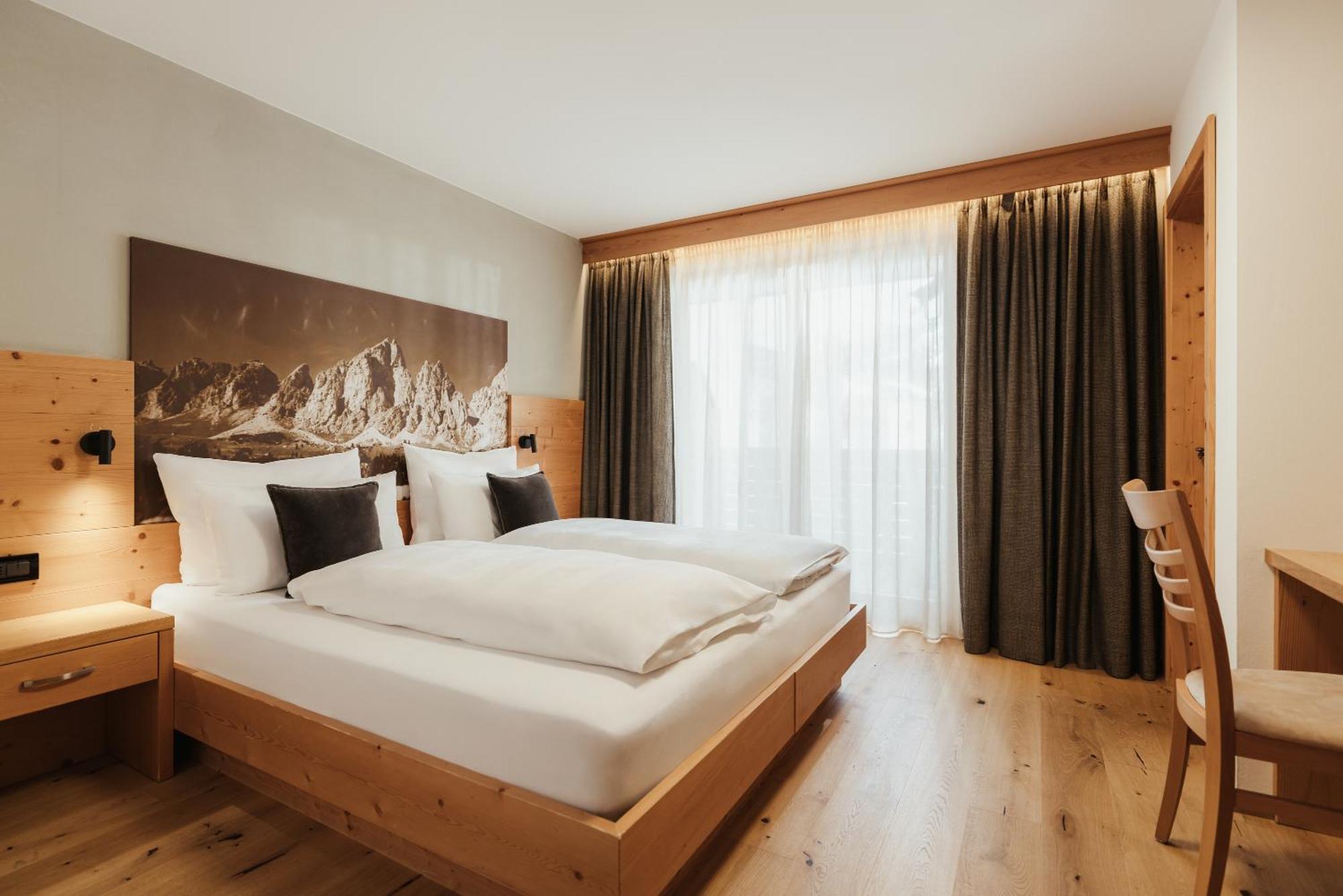 Hotel Jaegerhof Colfosco Kültér fotó