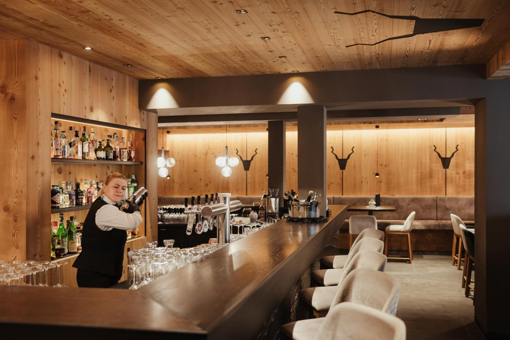 Hotel Jaegerhof Colfosco Kültér fotó
